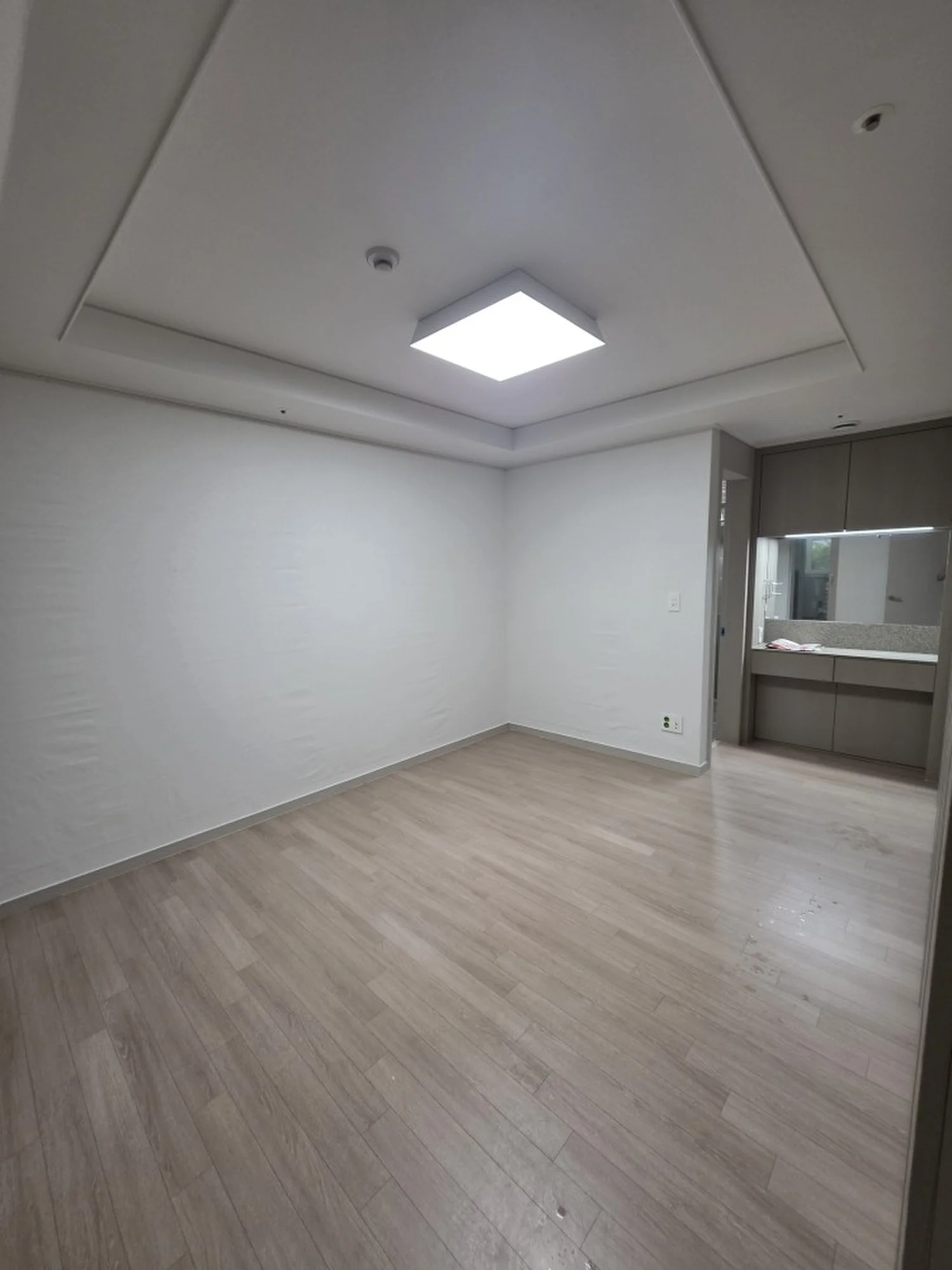 부천 역곡동 28평 아파트 역곡동 벽지보수 시공 현장 사진